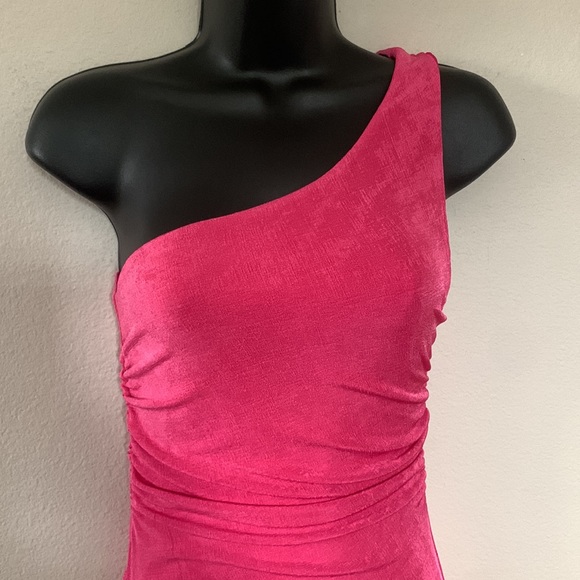 Princess Polly Aligned Pink One Shoulder Side Cutout Ruched Side Slit Maxi Dress - Picture 5 of 12